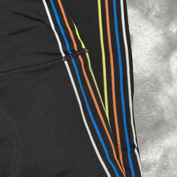 EUC Zyia Derby sz 4 - Picture 4 of 5